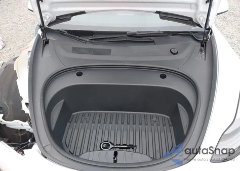 2023 Tesla Model 3 Rear-Wheel Drive from USA, damaged, VIN 5YJ3E1EAXPF611882